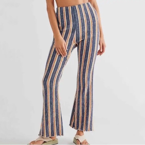 Free People Blue Stripe Fine Line Slim Flare Crop Pants Sz S - Picture 1 of 6